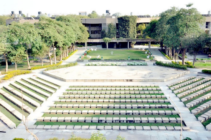 https://cache.careers360.mobi/media/colleges/social-media/media-gallery/1442/2021/7/9/Campus Full View of National Institute of Financial Management Faridabad_Campus-View.jpg